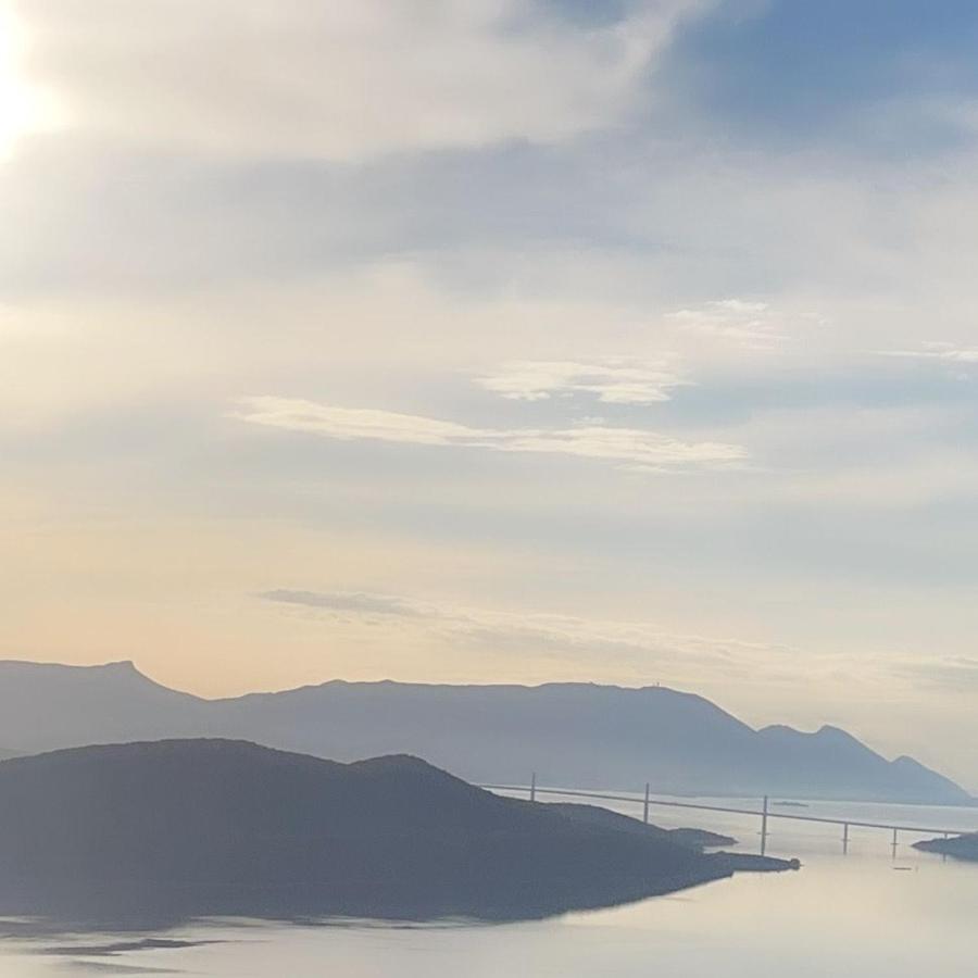 Apartmani Zuti Neum Esterno foto