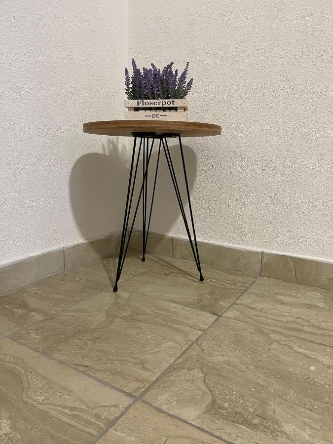 Apartmani Zuti Neum Esterno foto