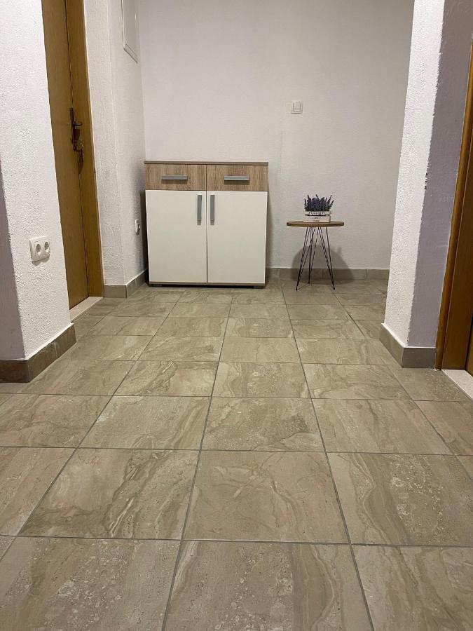 Apartmani Zuti Neum Esterno foto