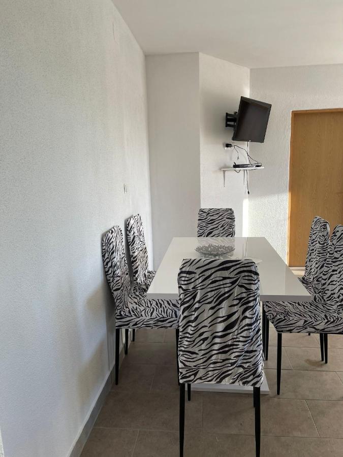 Apartmani Zuti Neum Esterno foto