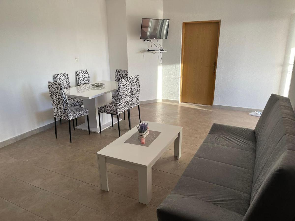 Apartmani Zuti Neum Esterno foto