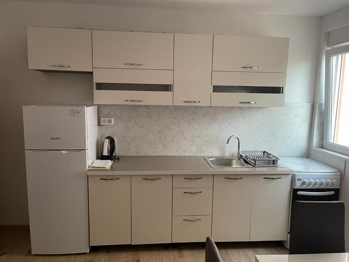 Apartmani Zuti Neum Esterno foto