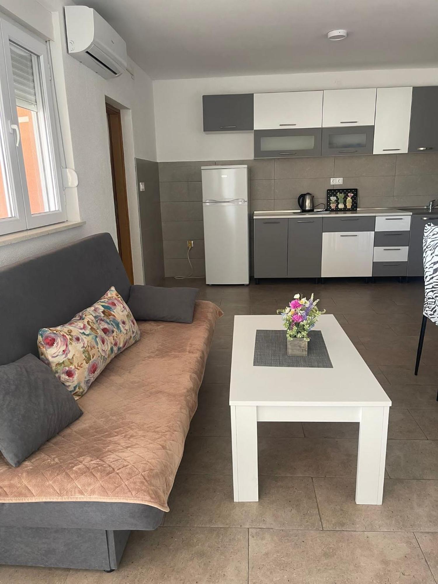 Apartmani Zuti Neum Esterno foto