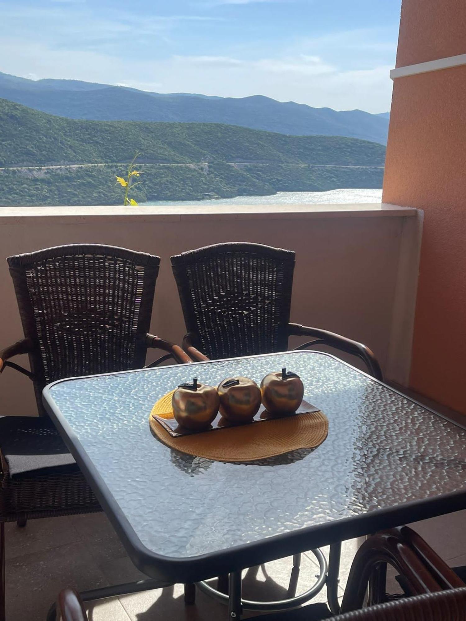 Apartmani Zuti Neum Esterno foto