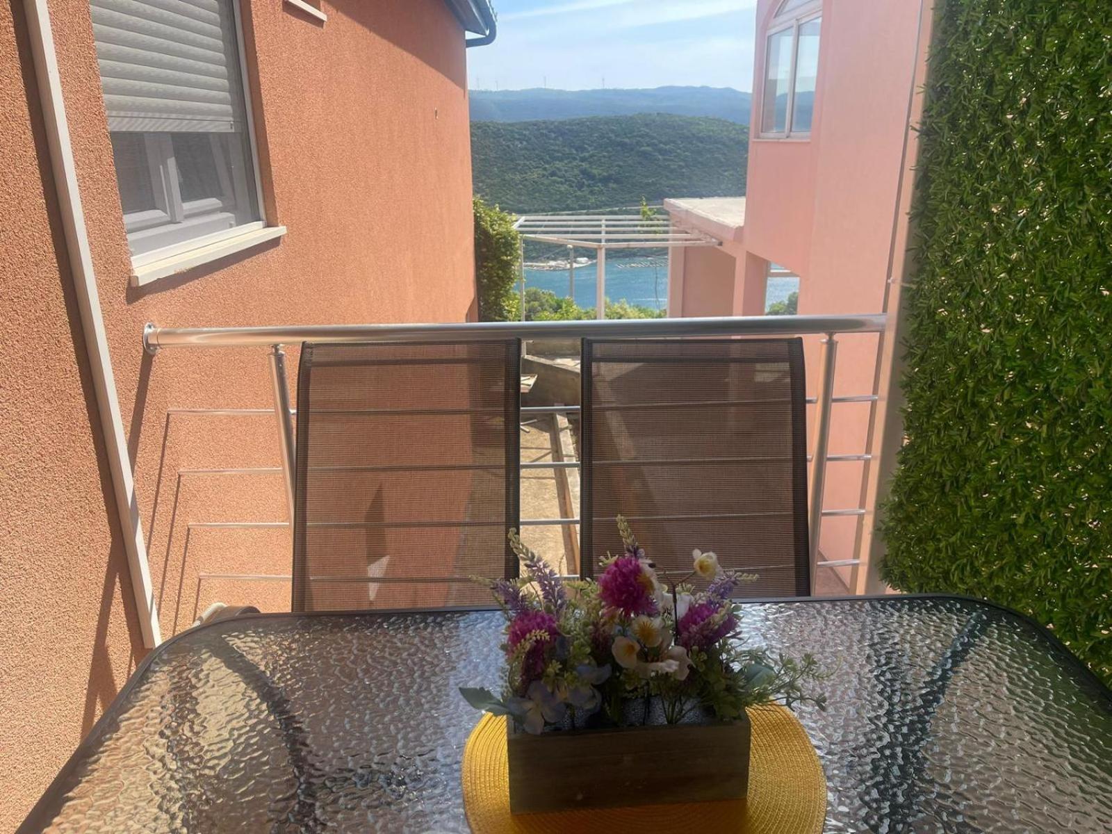 Apartmani Zuti Neum Esterno foto