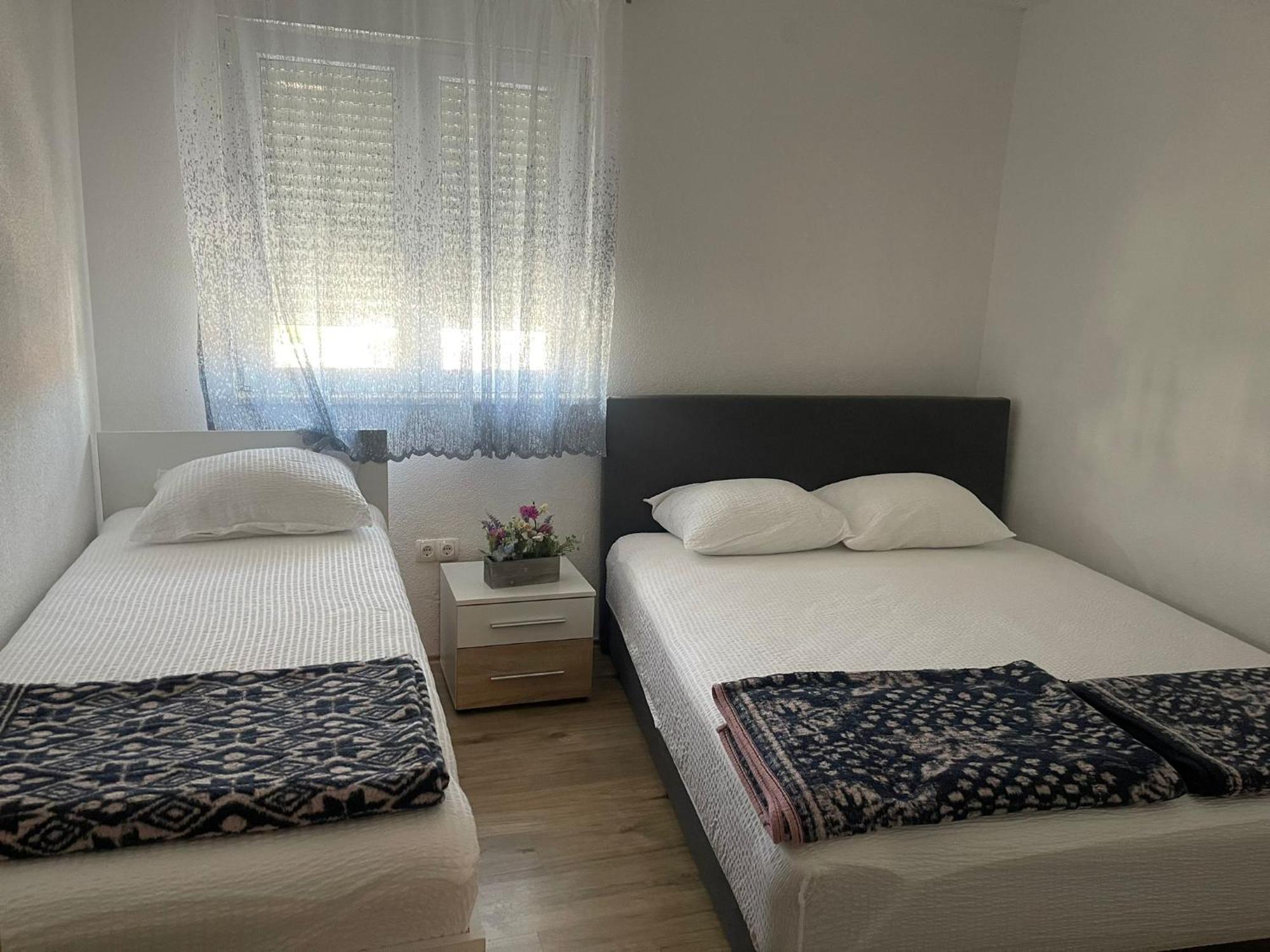Apartmani Zuti Neum Esterno foto